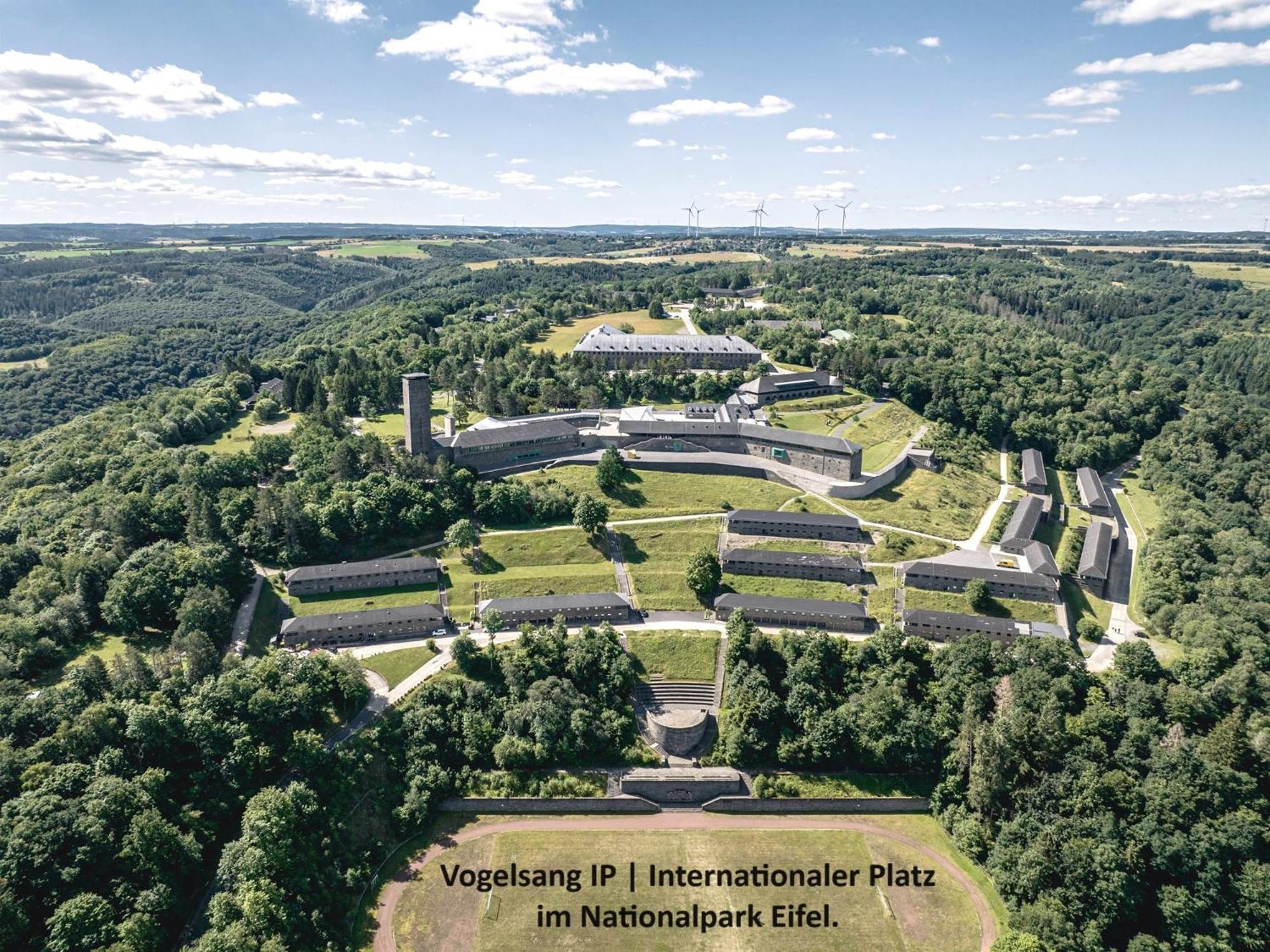 Ferienhaus Hescheld With Private Jacuzzi 黑伦塔尔 外观 照片