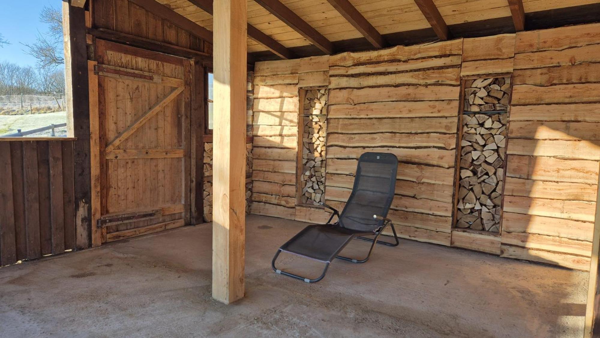 Ferienhaus Hescheld With Private Jacuzzi 黑伦塔尔 外观 照片